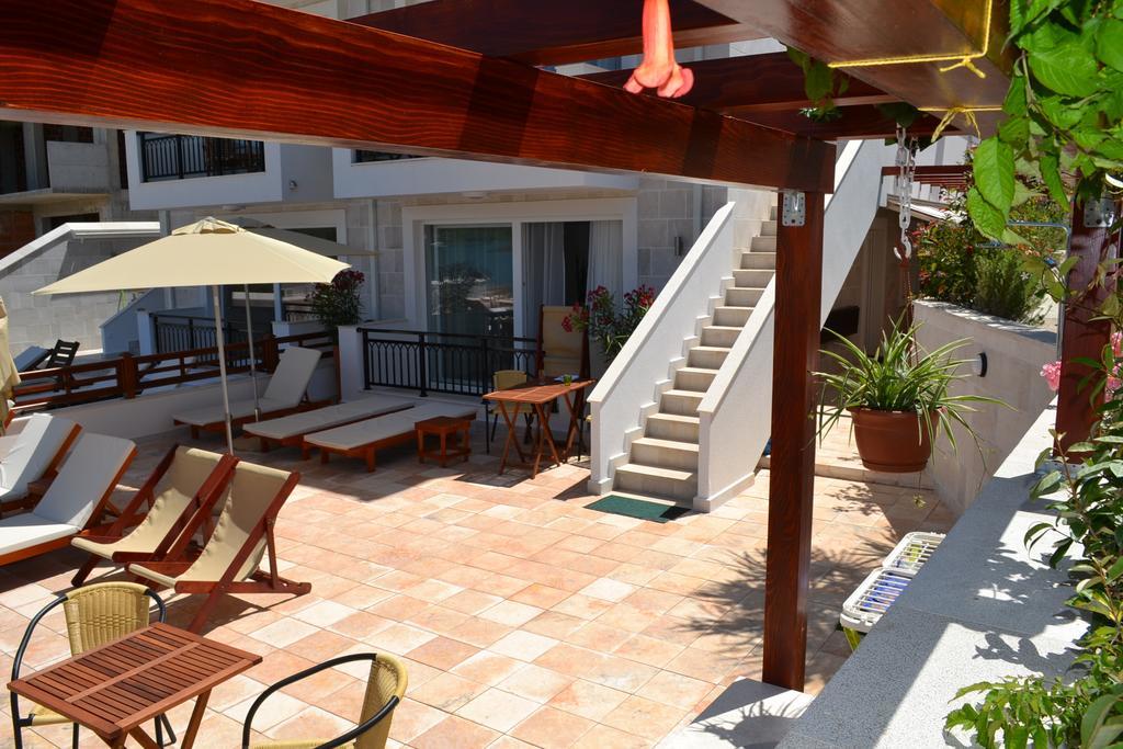 Apartments Harmonia Тиват Экстерьер фото