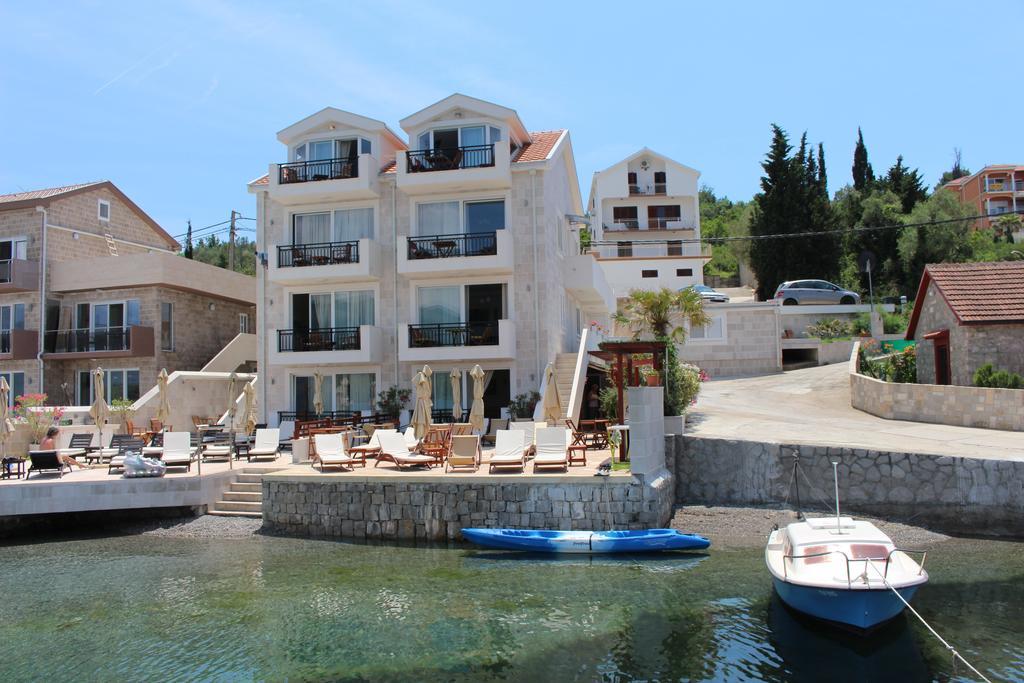 Apartments Harmonia Тиват Экстерьер фото